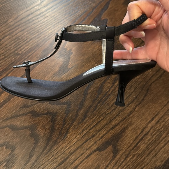 Enzo Angiolini Beautiful Black Open Toe Rhinestones Heels size 5. Pre owned - Picture 5 of 5